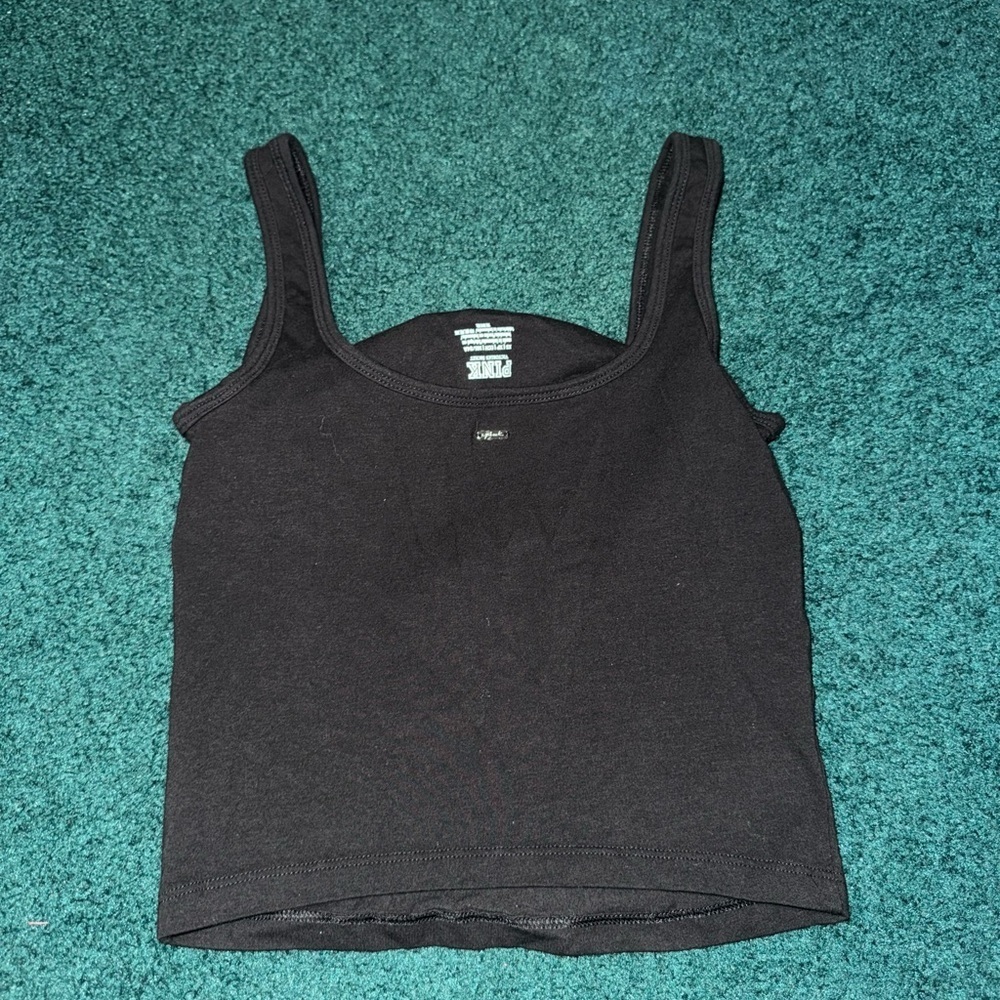 Black VS Pink Cropped Tank! - Picture 4 of 4
